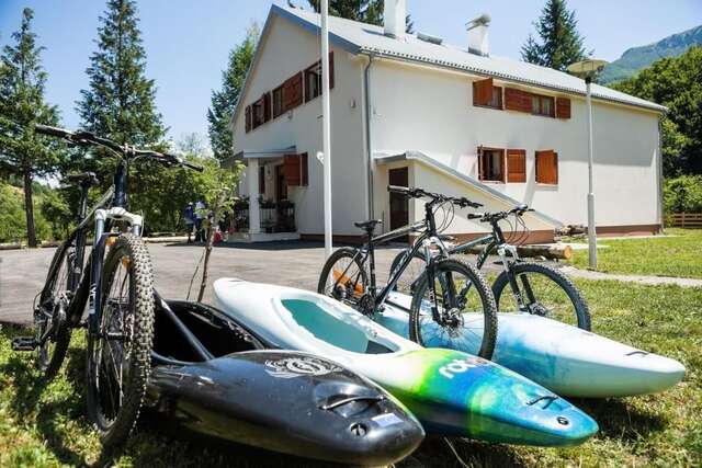Хостелы Adventure Park Mojan Андриевица-9